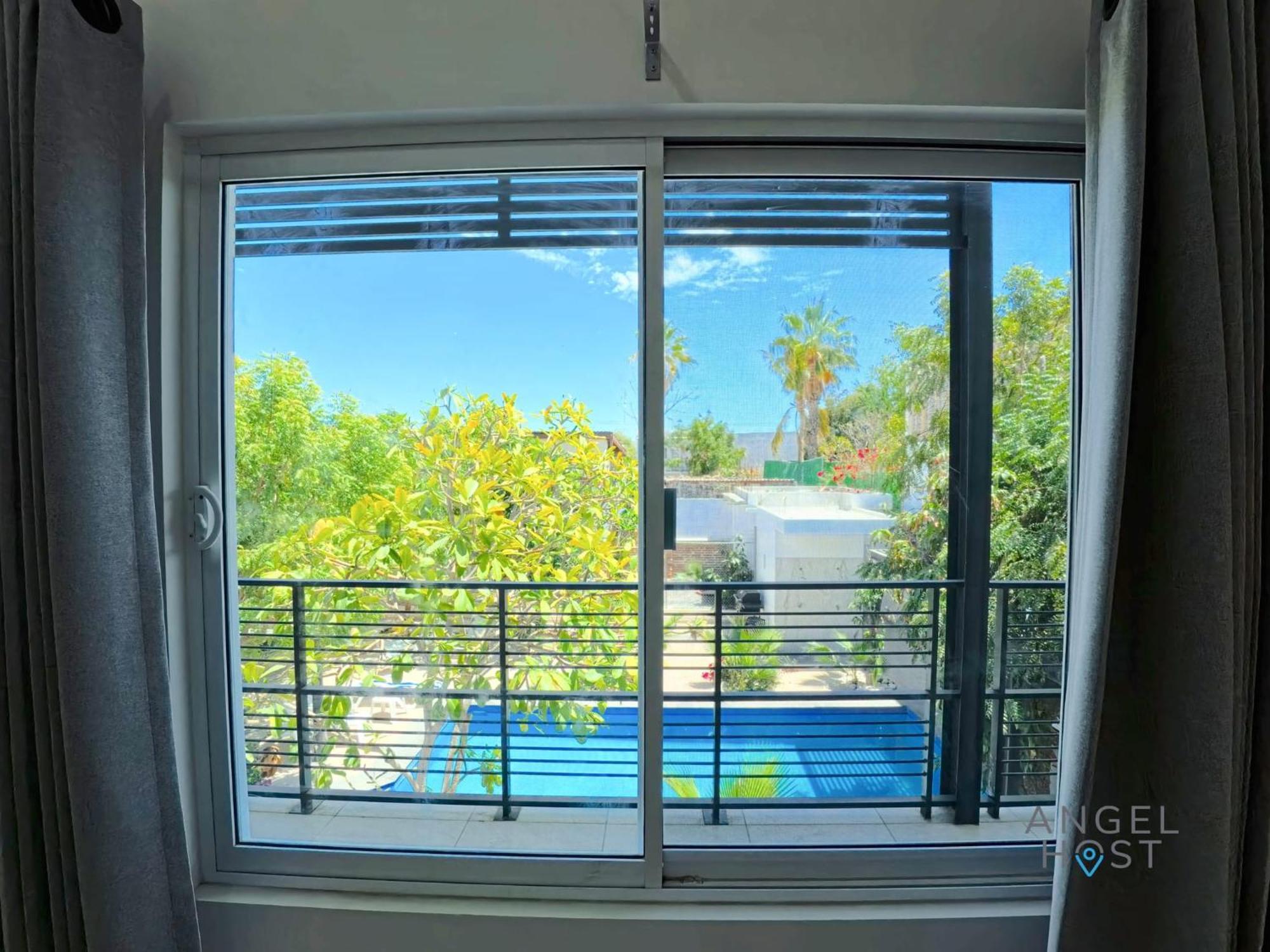 Commercial Zone Studios, Pool, Bbq And Beach 7 Blocks La Paz Exterior photo